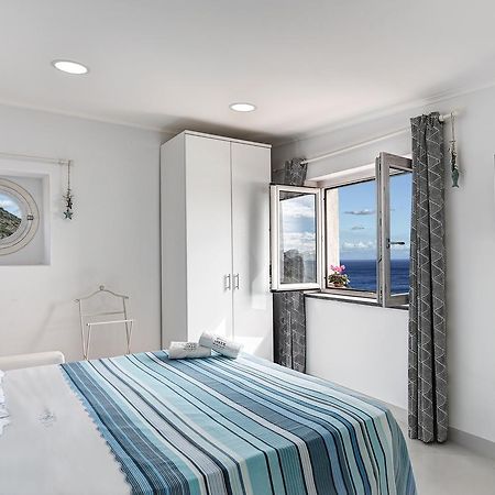 Sunrise Suite By Gocce Нерано Екстериор снимка